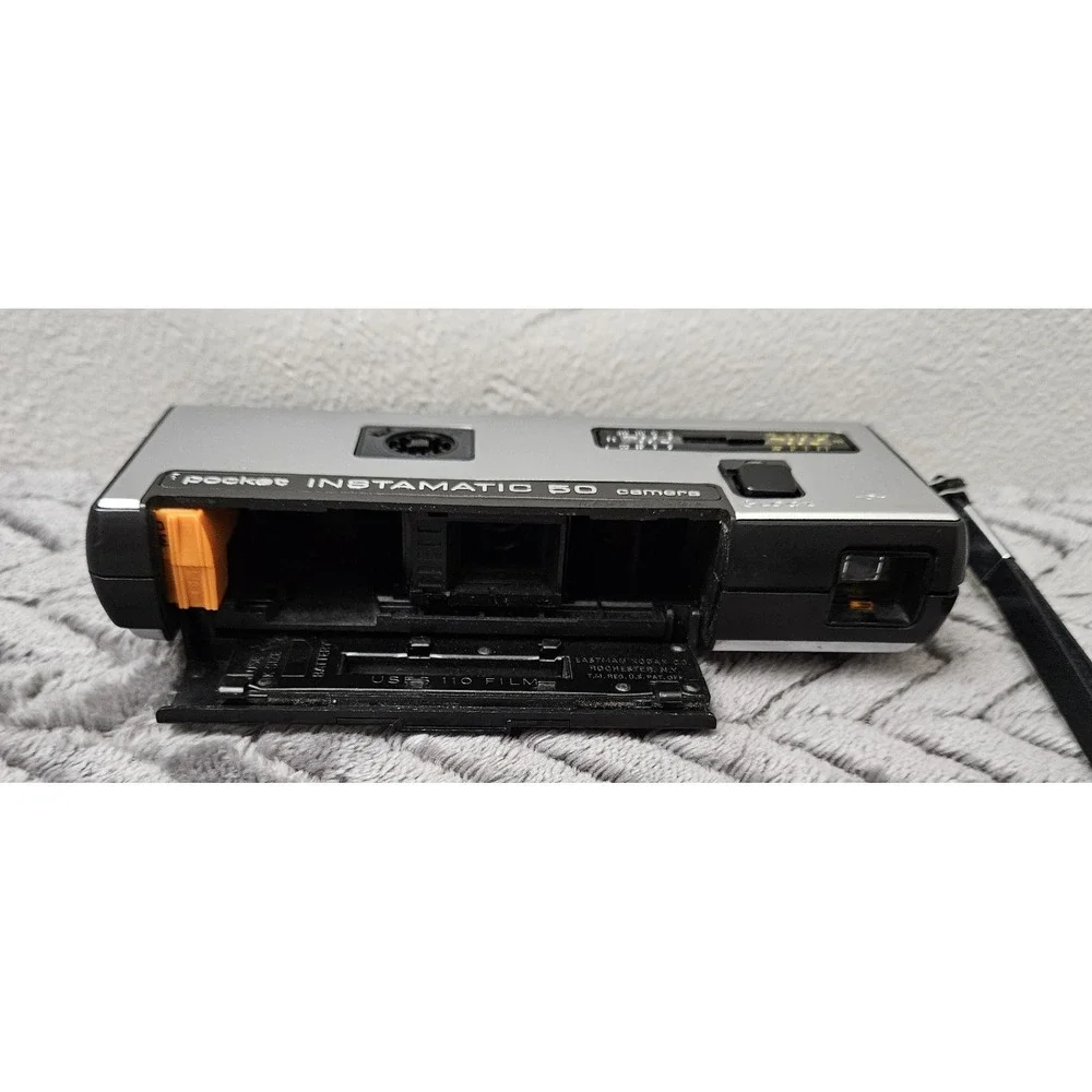 KODAK Pocket Instamatic 50 Camera UNTESTED! Made‎ In USA Black Silver